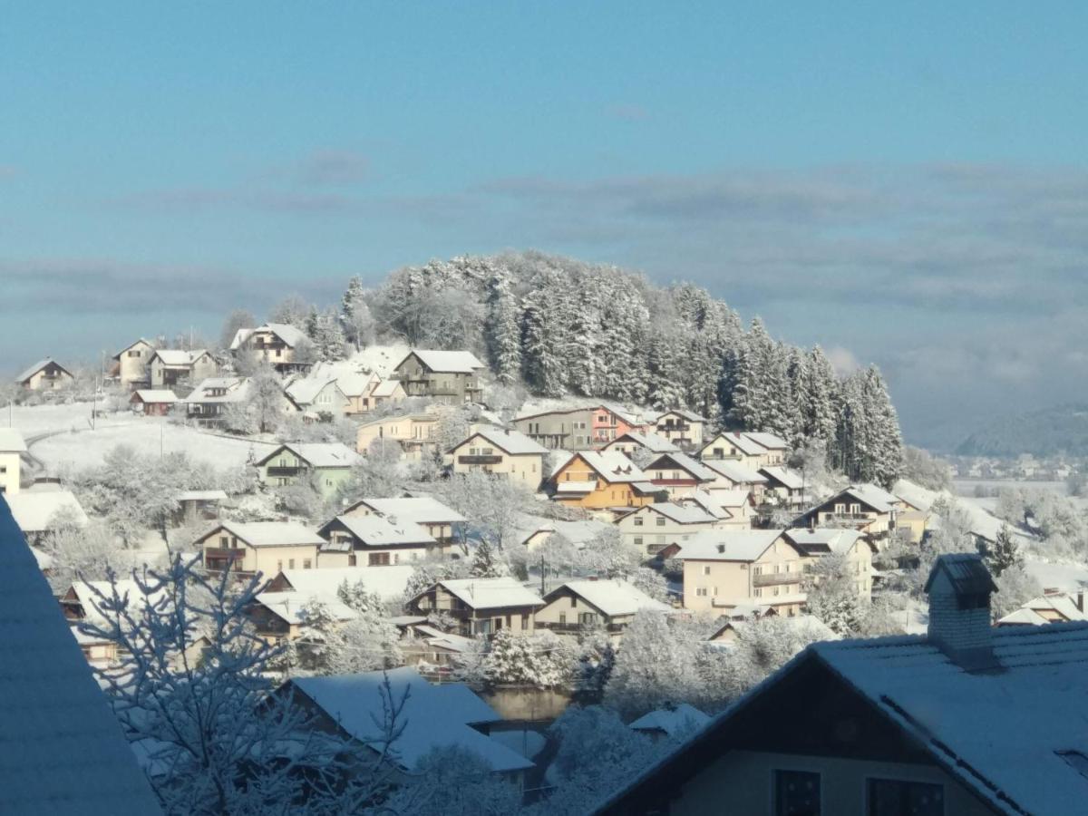 Apartmaji Lejardin Lägenhet Škofljica Exteriör bild