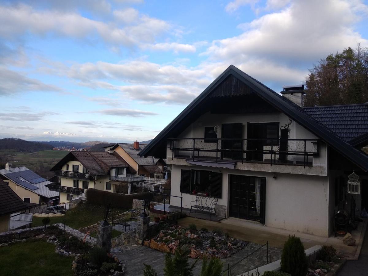 Apartmaji Lejardin Škofljica Exteriör bild