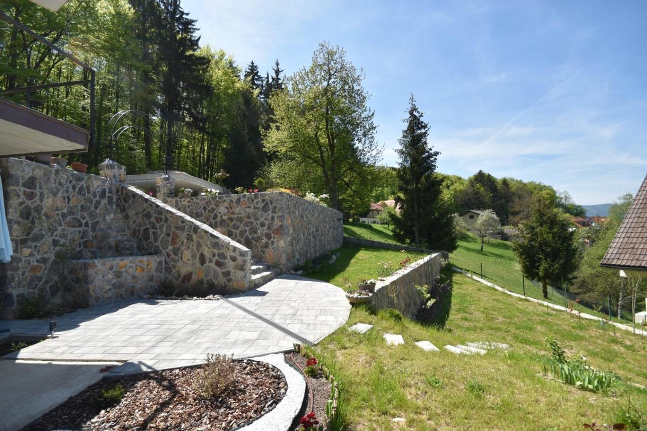 Apartmaji Lejardin Škofljica Exteriör bild