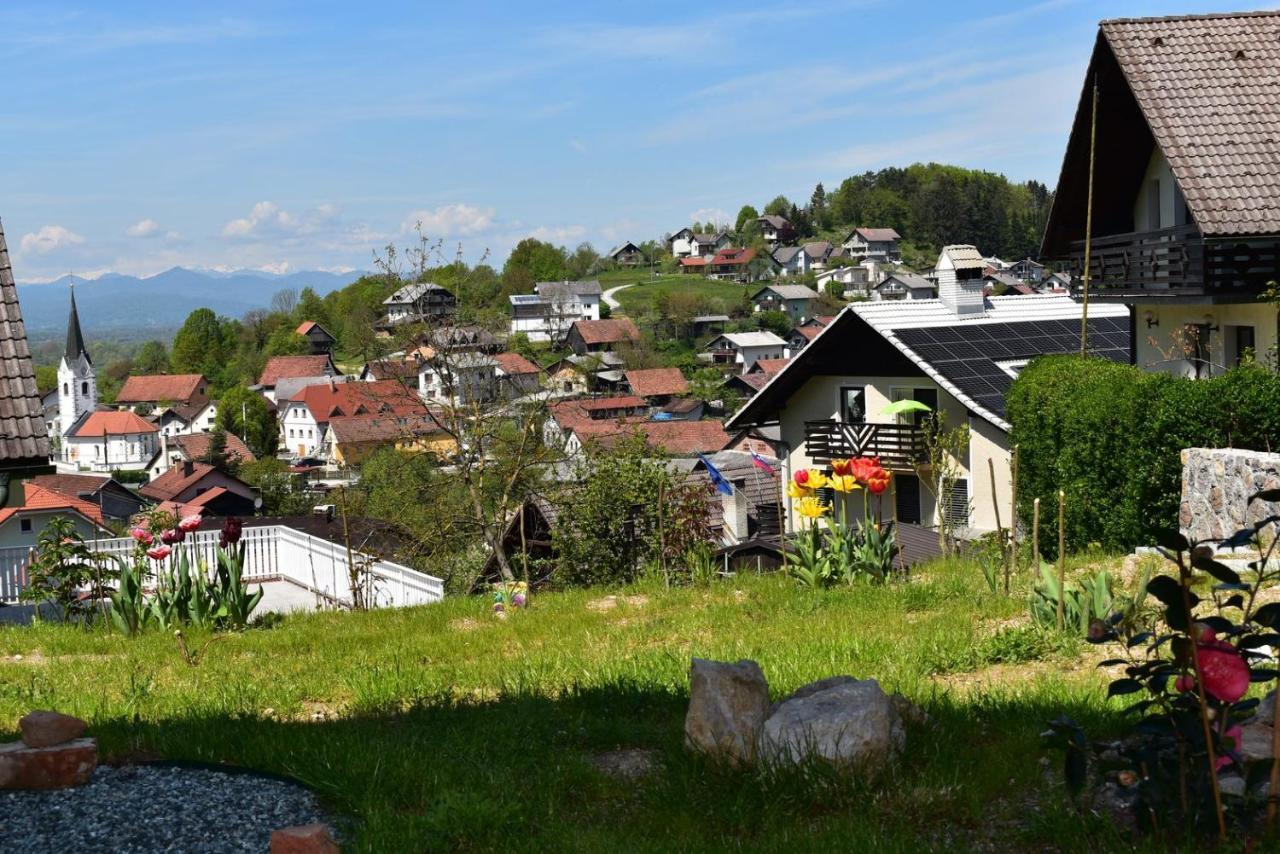 Apartmaji Lejardin Lägenhet Škofljica Exteriör bild