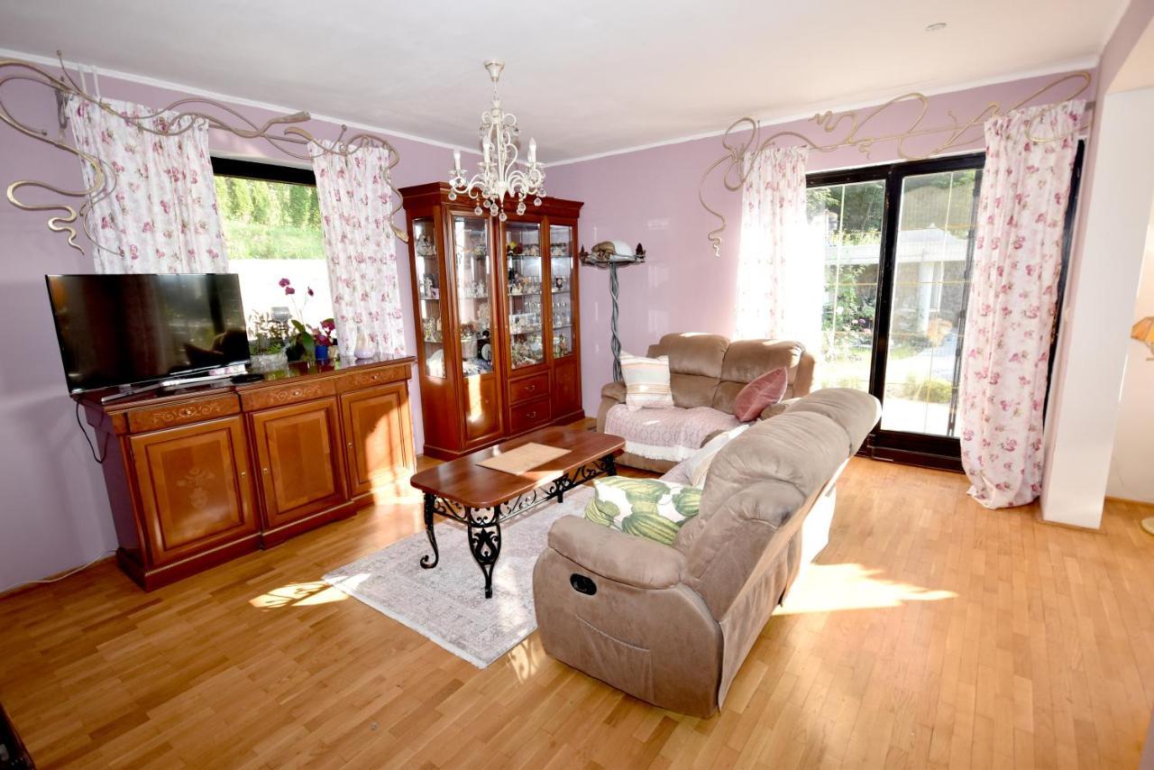 Apartmaji Lejardin Škofljica Exteriör bild