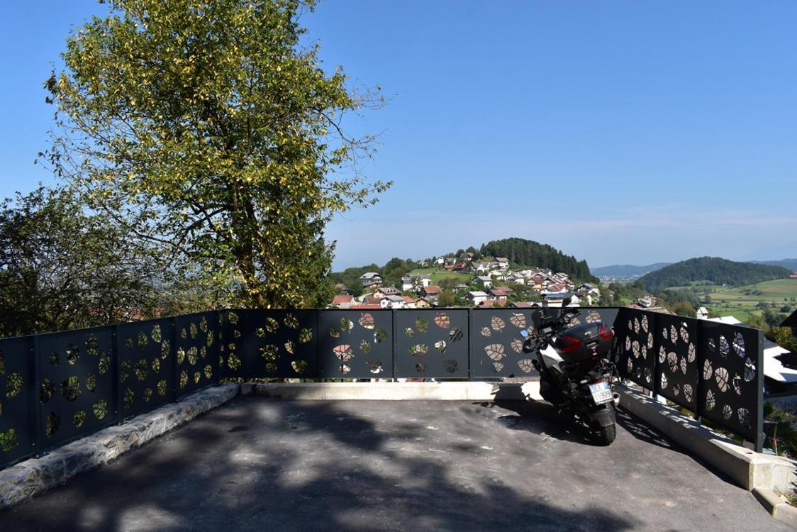 Apartmaji Lejardin Škofljica Exteriör bild